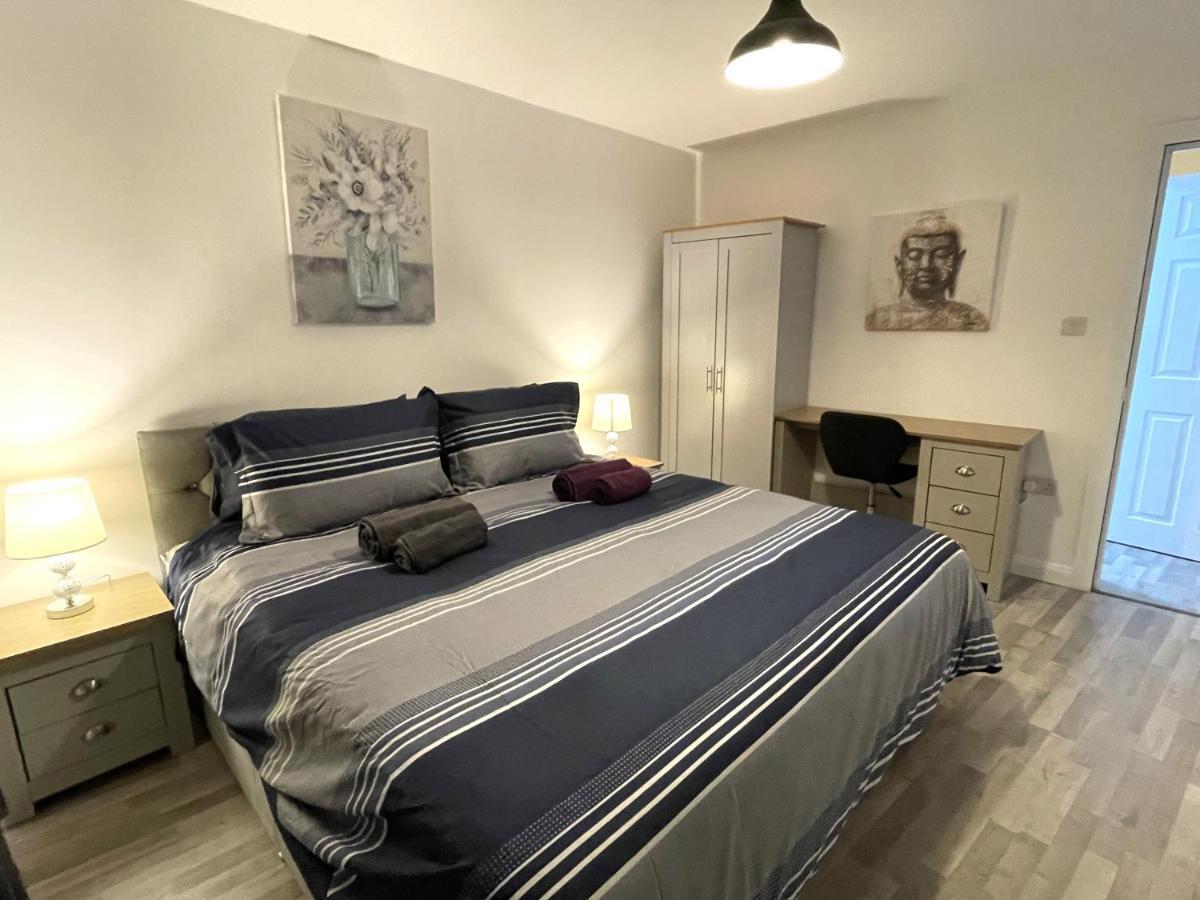 Supreme - 1 Bedroom Apart Sleeps 4 Short/Long Stay Джиллінгем Екстер'єр фото