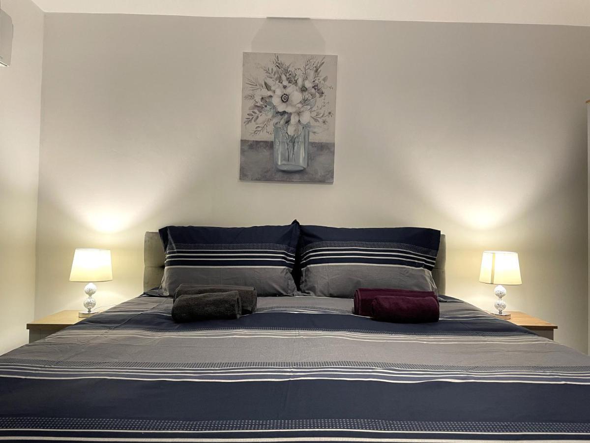 Supreme - 1 Bedroom Apart Sleeps 4 Short/Long Stay Джиллінгем Екстер'єр фото